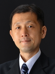 Yoshihiro Oyama